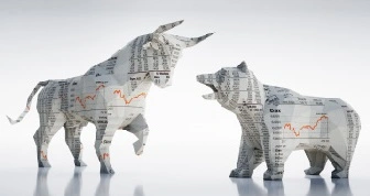 Изображение мужчины на баннере