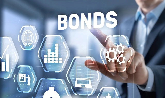 Изображение мужчины на баннере