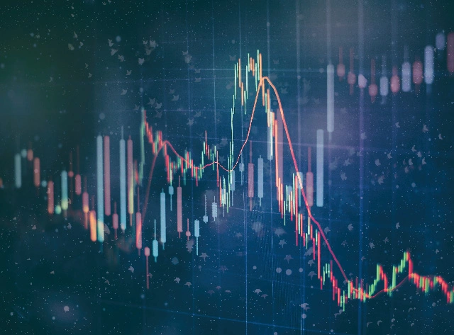 Изображение мужчины на баннере