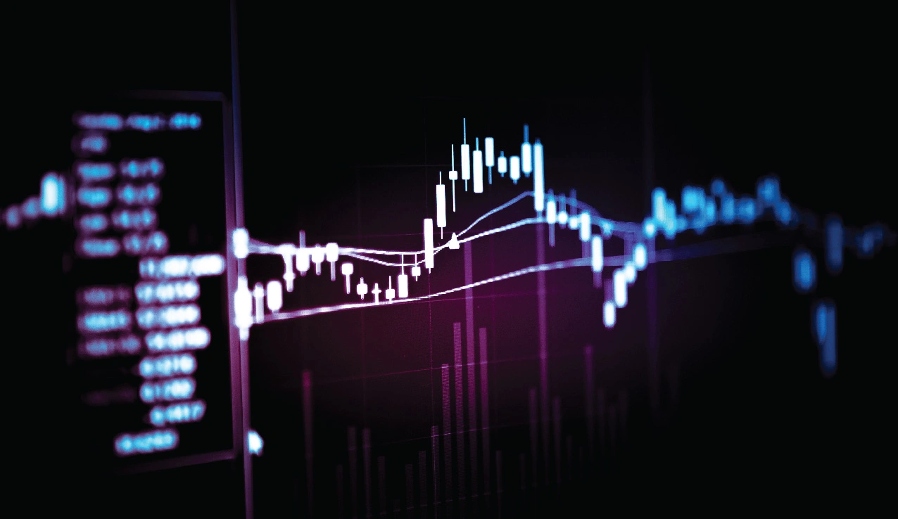 Изображение мужчины на баннере