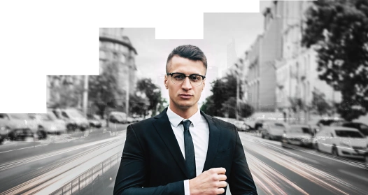 Изображение мужчины на баннере